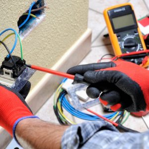 Industrijske i unutrašnje elektroinstalacije, struja Novi sad